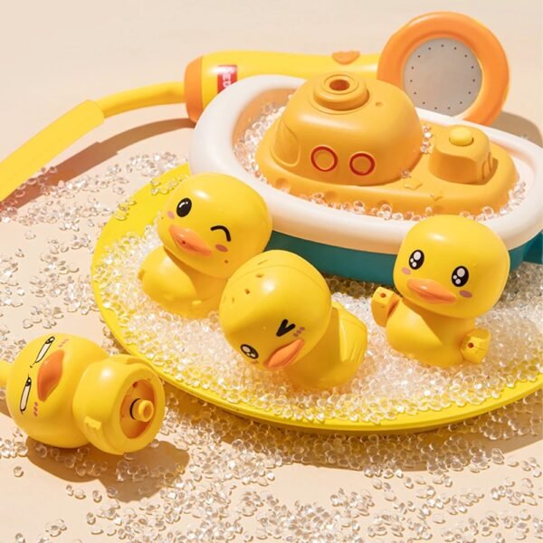 Cute Duck Baby Bath Toy – Electric Water Spray