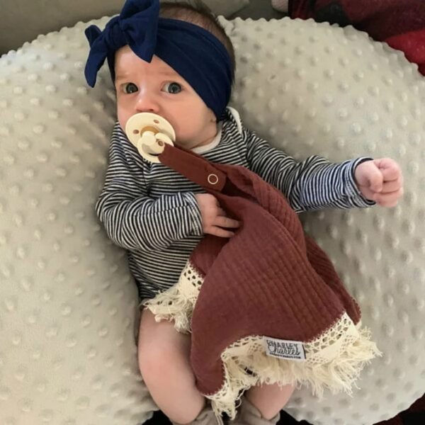 U-Shaped Nursing Pillowcase – Soft Breastfeeding Cover